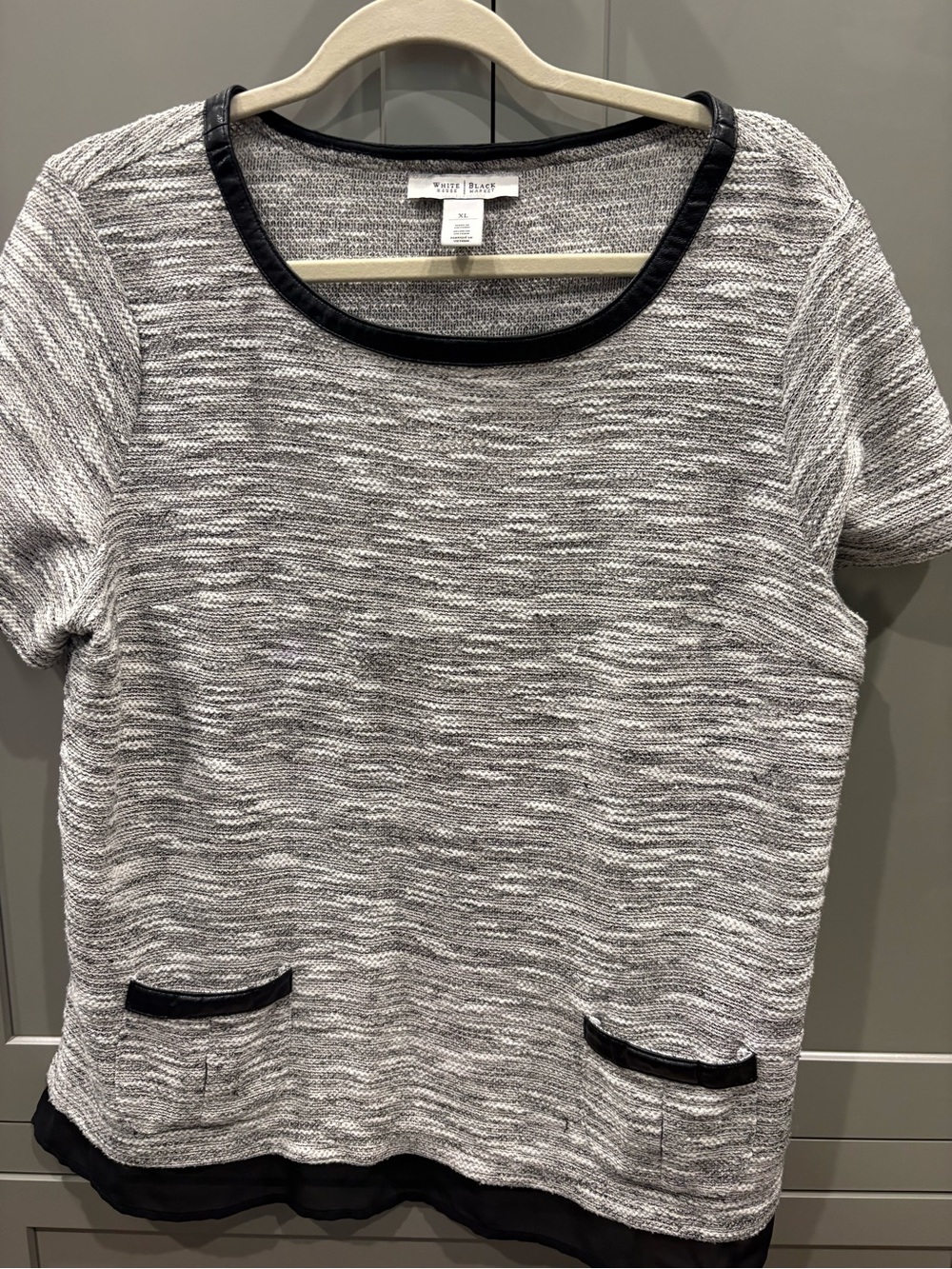 White House Black Market Gray Knit Short Sleeve Top with Black Trim